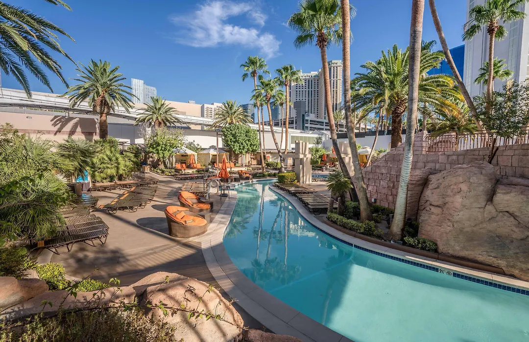 Mgm Grand-1